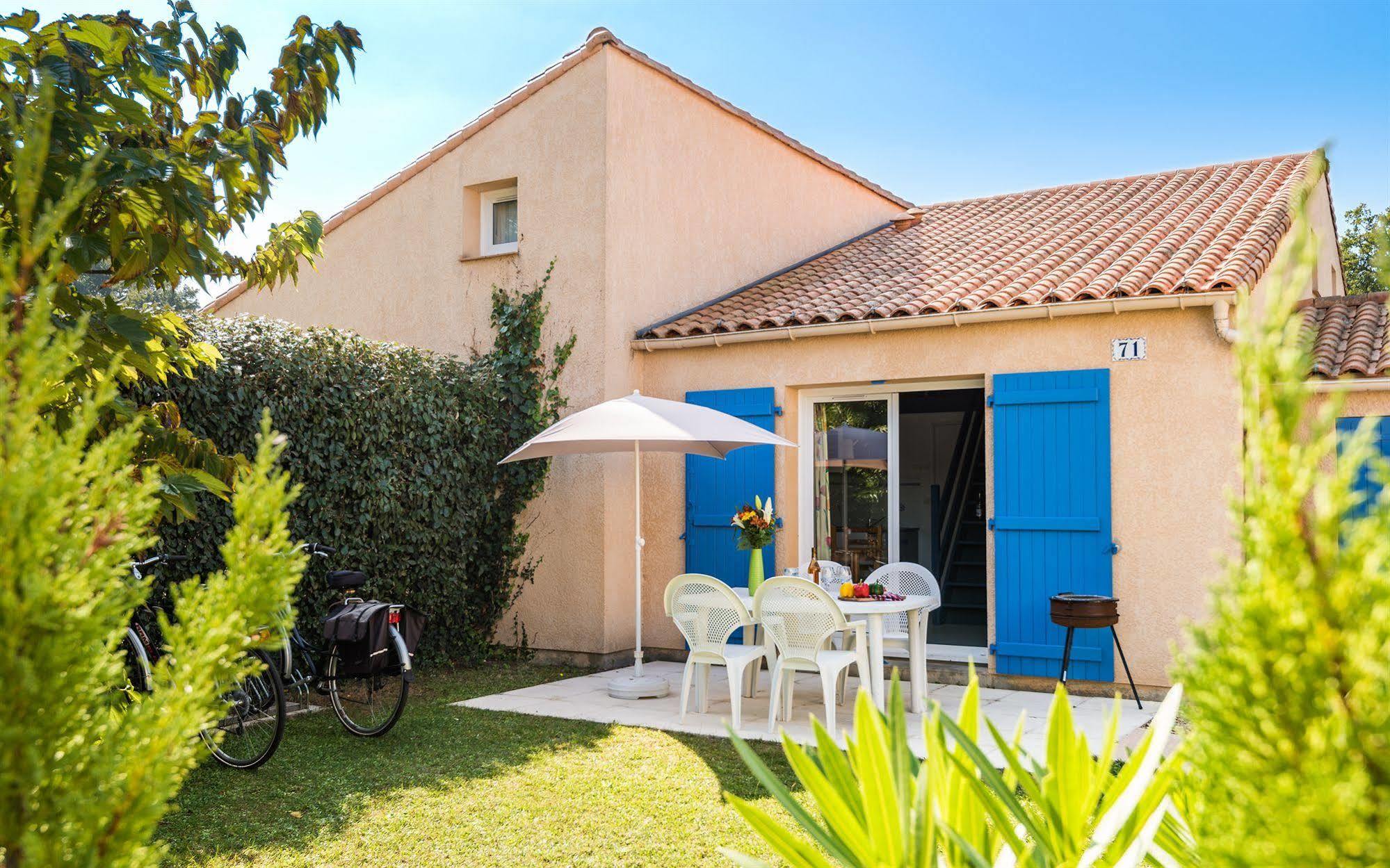 Lagrange Classic Le Clos Des Chenes Hotel Les Mathes Esterno foto