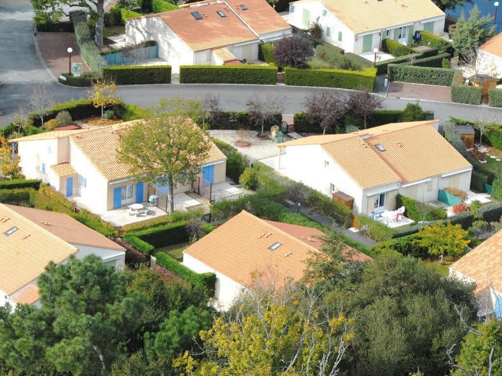Lagrange Classic Le Clos Des Chenes Hotel Les Mathes Esterno foto